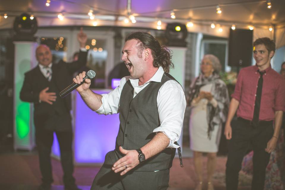 Hit that high note Mr Groom