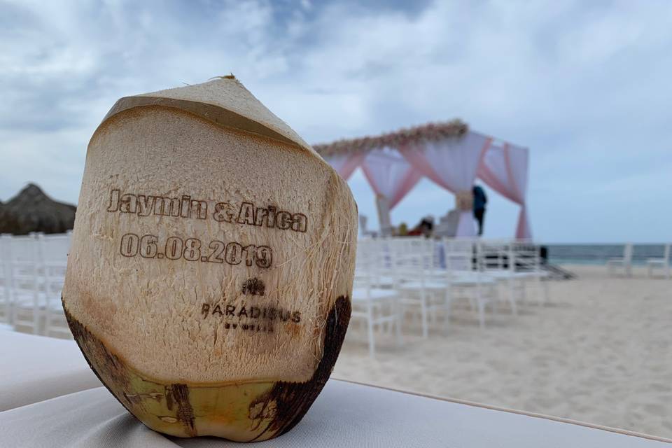 A personalized coconut
