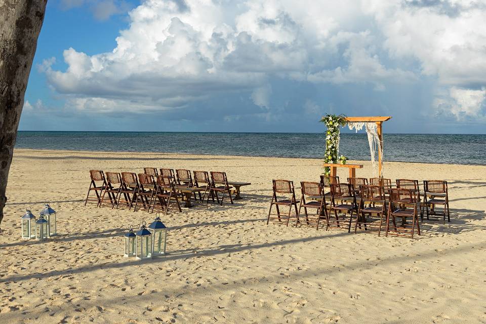 Boho beach set up