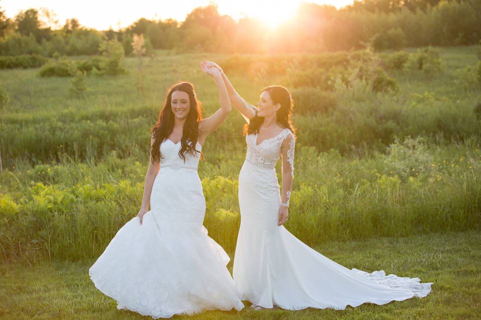 Chelsie & Meghan's golden hour