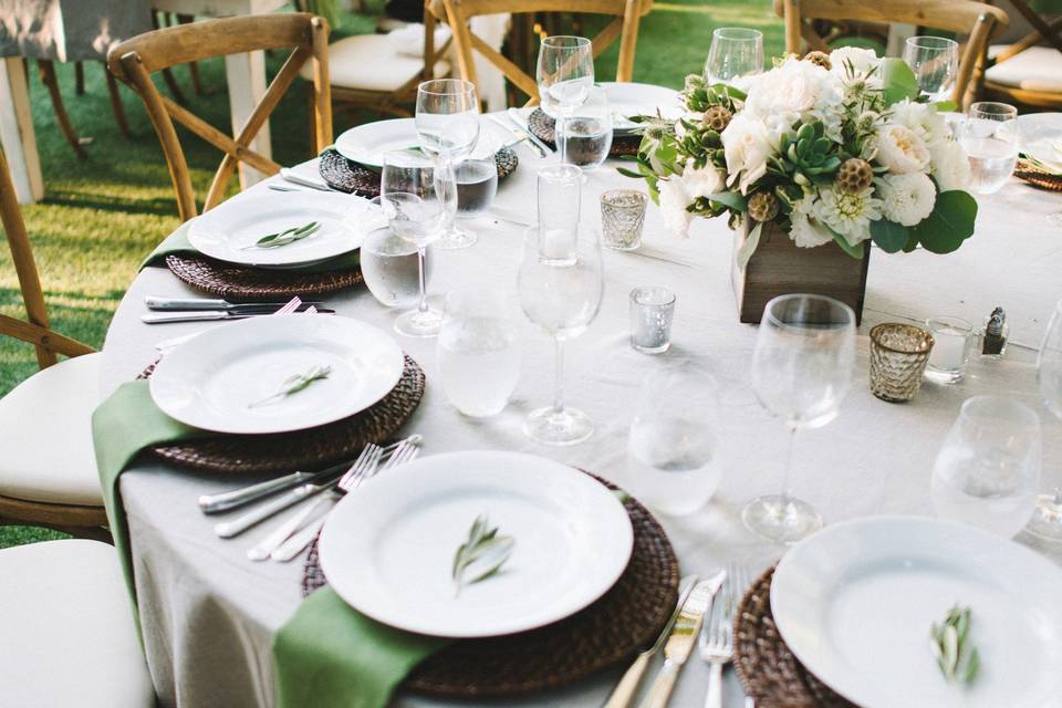 The SCHAFFER team works to ensure that the culinary aspect of your wedding agrees with your chosen aesthetic.