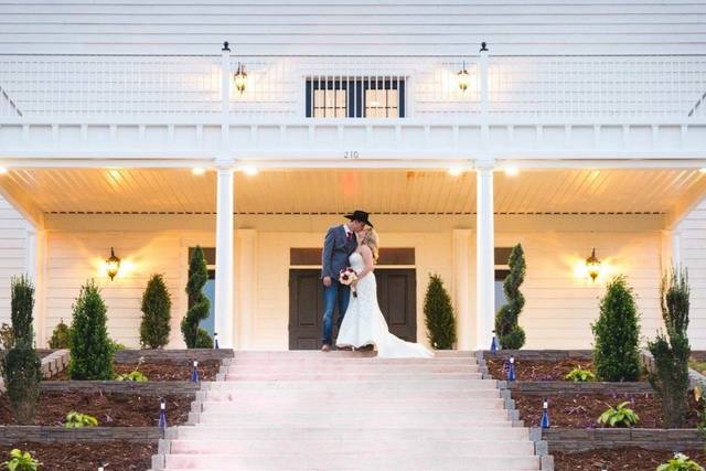 Coal Creek Winery & Event Center