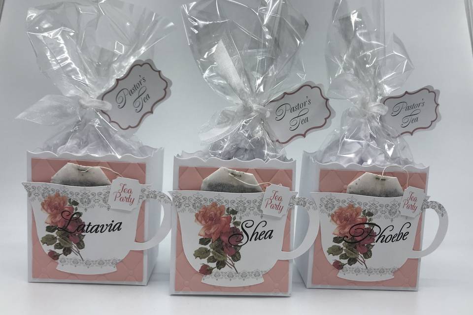 Personalized Rose Bouquet Tea