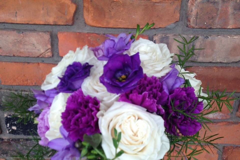 White and purple bouquet