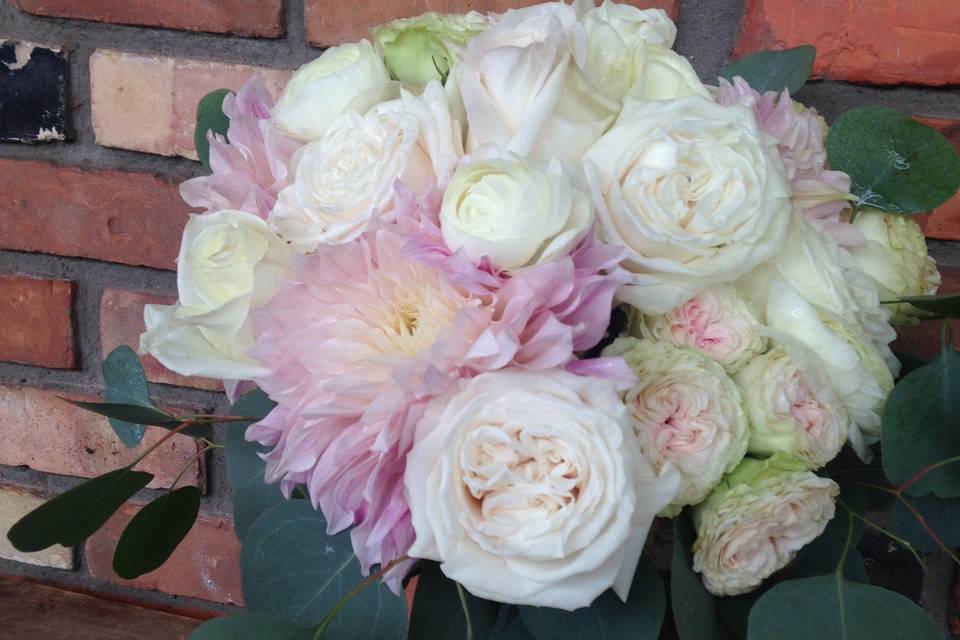 White bouquet