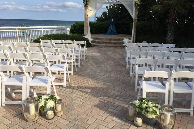 The Shores Resort & Spa