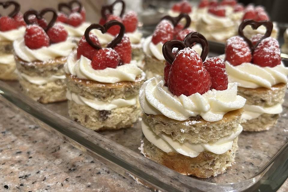 Mini Italian Cream Cakes