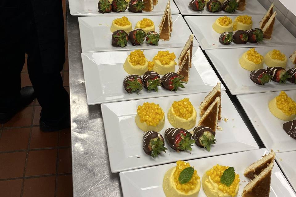 Sweet fingers catering and eve