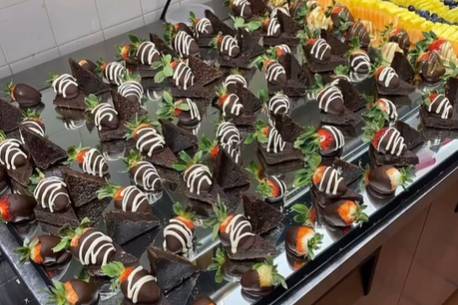 Sweet fingers catering and eve
