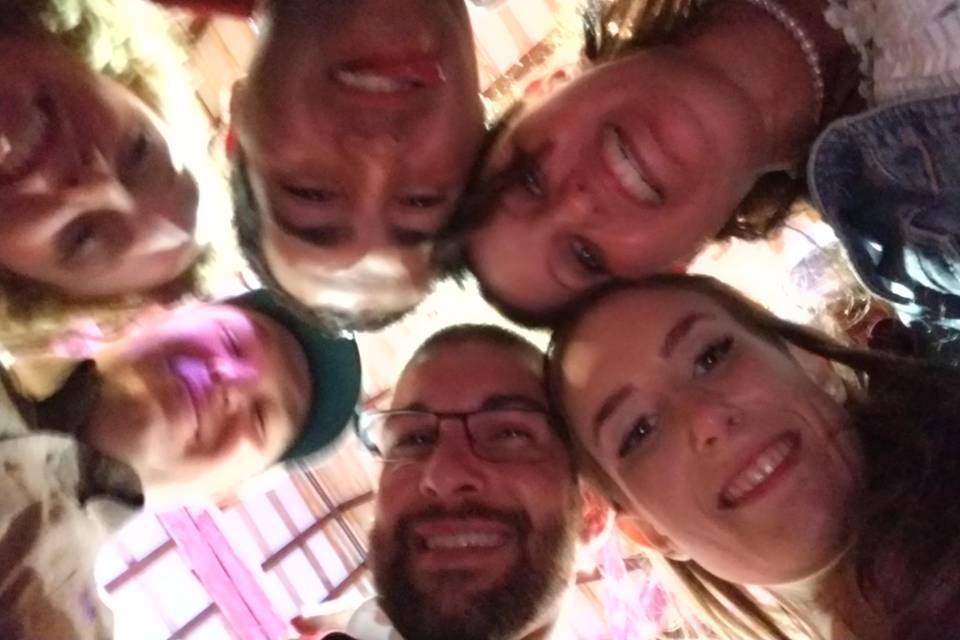 What a fun wedding!
