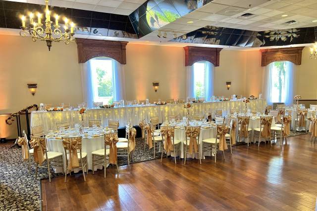 Head Table