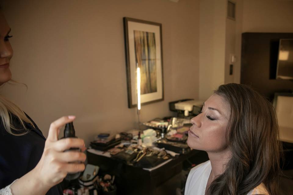 Molly Hearts Makeup