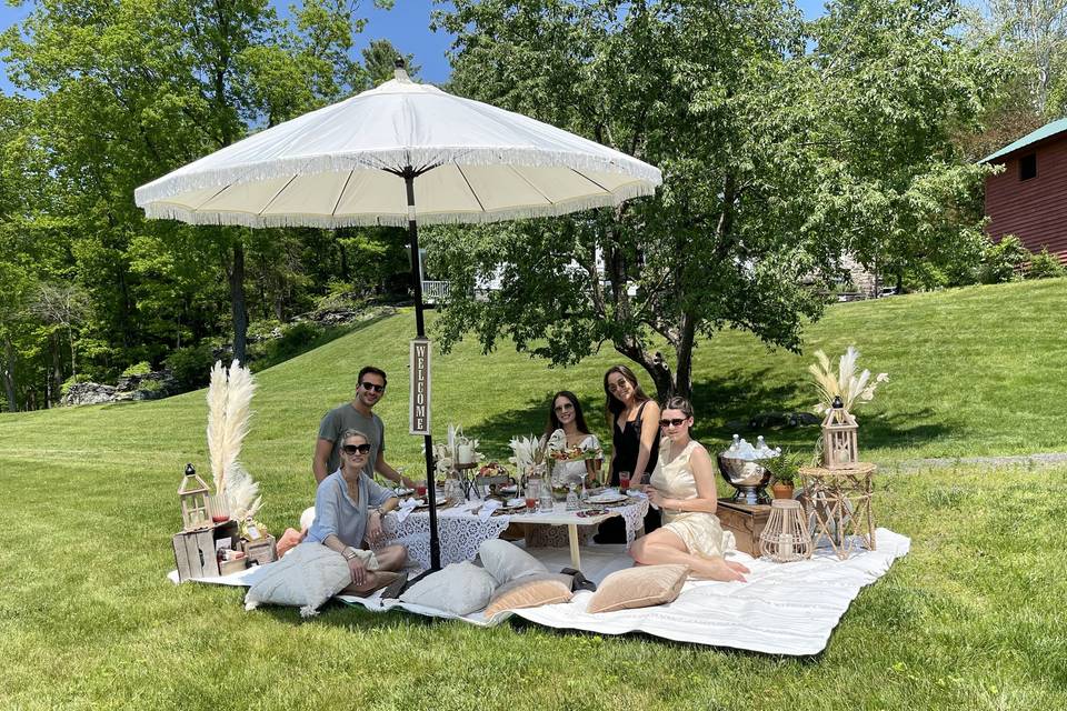 Bachelorette Party Luxe Picnic