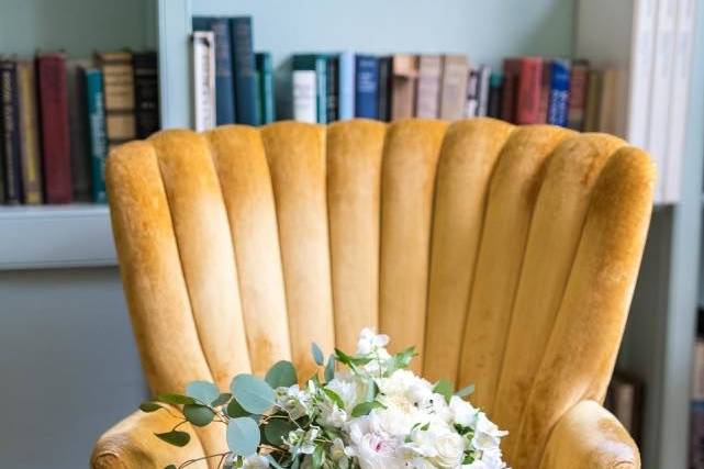 Bouquet on the chair