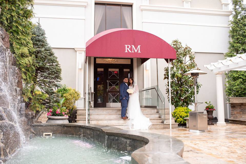 Royal Grounds