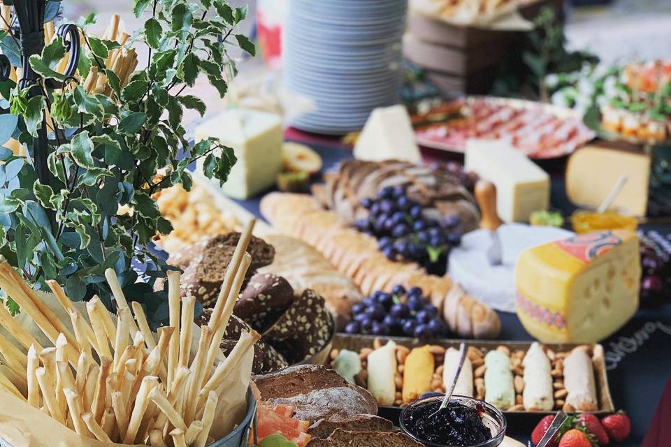 Carr's Restaurant & Catering