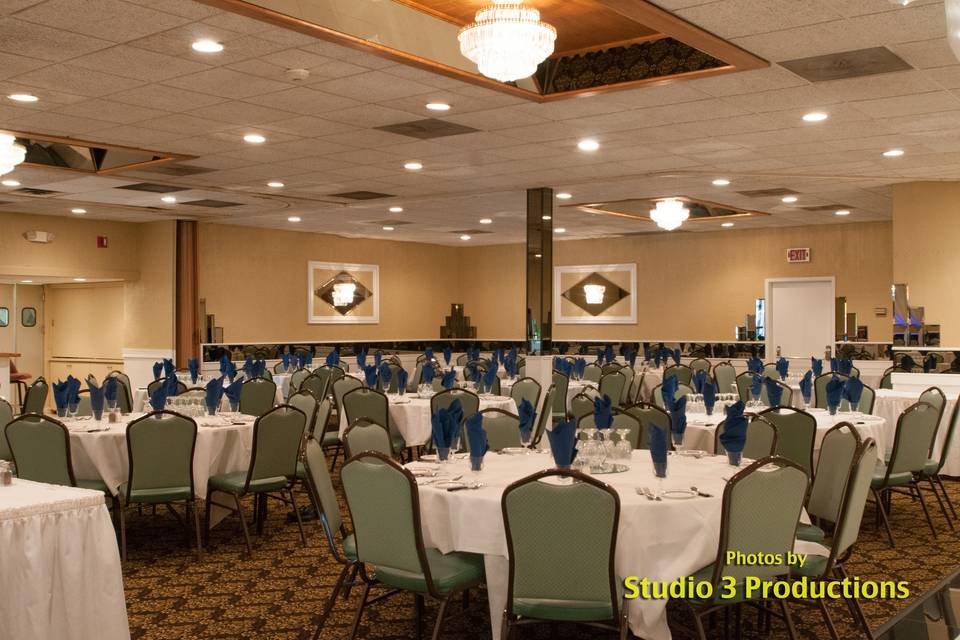 The Courtyard Banquets