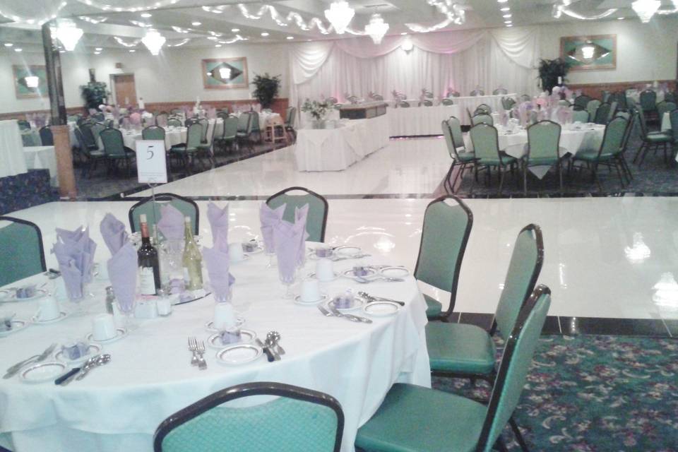 The Courtyard Banquets