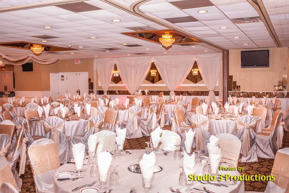 The Courtyard Banquets