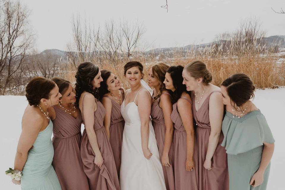 Bridal Party ©Whitney Wiatt