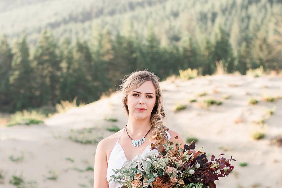 Oregon Elopement Photographer