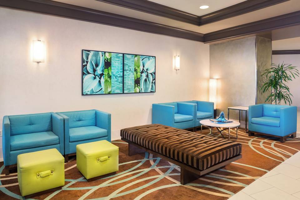 Hilton San Diego Airport/Harbor Island