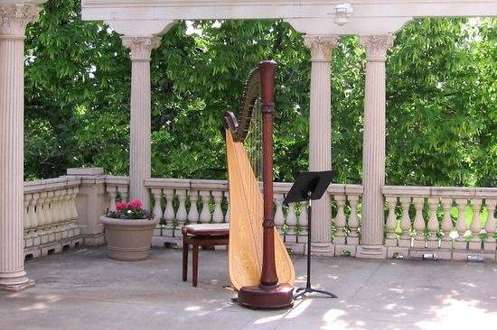 Harpist - Mary Keener