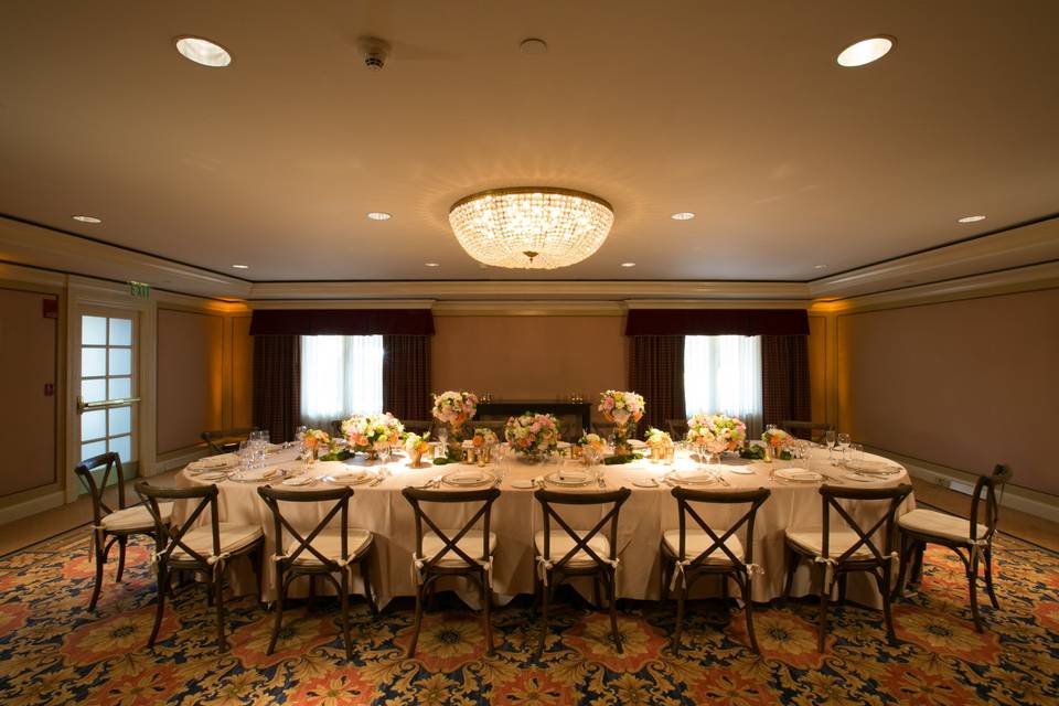 Elegant Designs Specialty Linens and Event Rentals