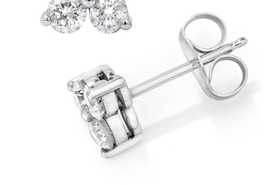 Diamond ear studs