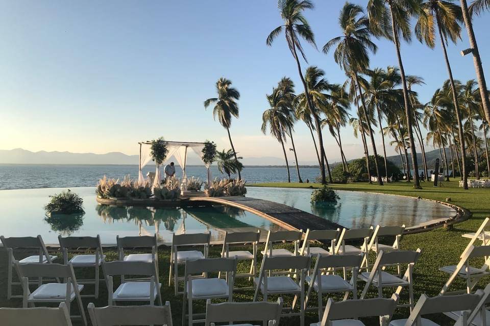 PERFECT DAY FOR A WEDDING