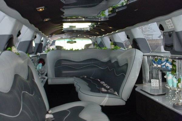 Split-J seating limo