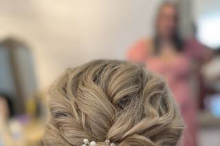 Kyn&Co Salon & Suites