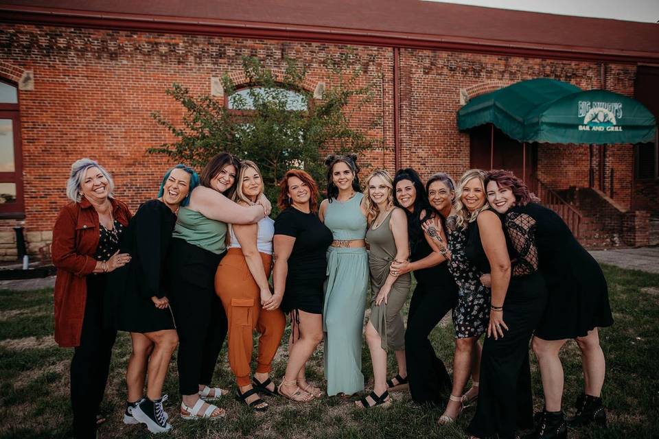 Kyn&Co Salon & Suites