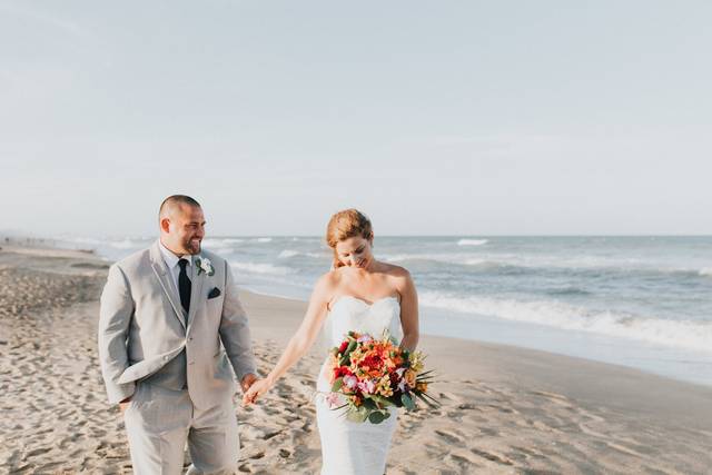 Hutchinson Island Marriott Beach Resort & Marina Photo Credit: Danielle Love Photography