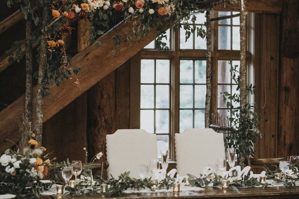 Sweetheart Table - Great Hall