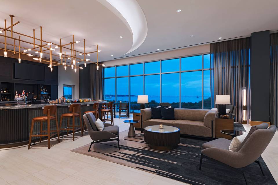 WW Lobby Bar.jpg