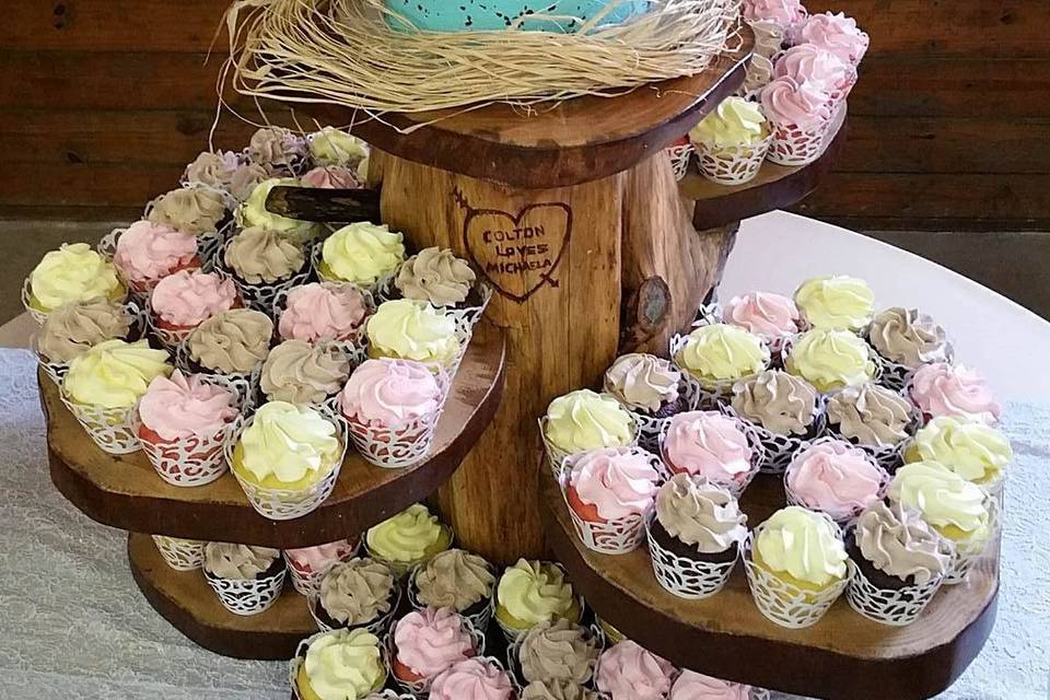 Custom Wedding Cake with Matching Cupcakes