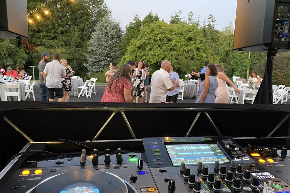 Turntables at Wedding