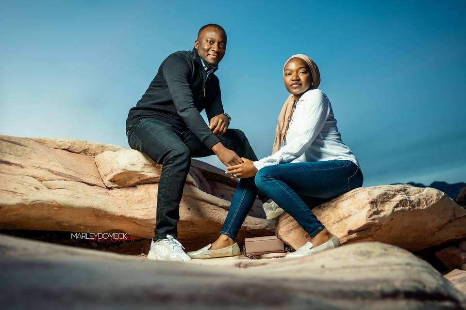 AFRICAN COUPLE IN RED ROCK, NV