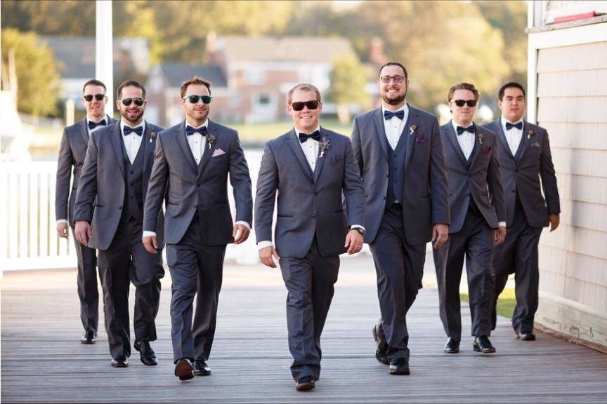 Group photo with groomsmen