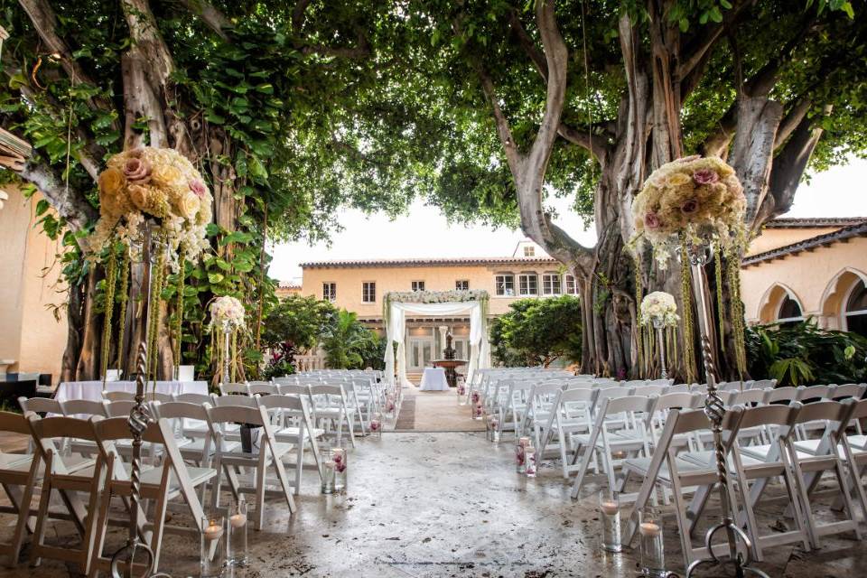 Sweetheart Table