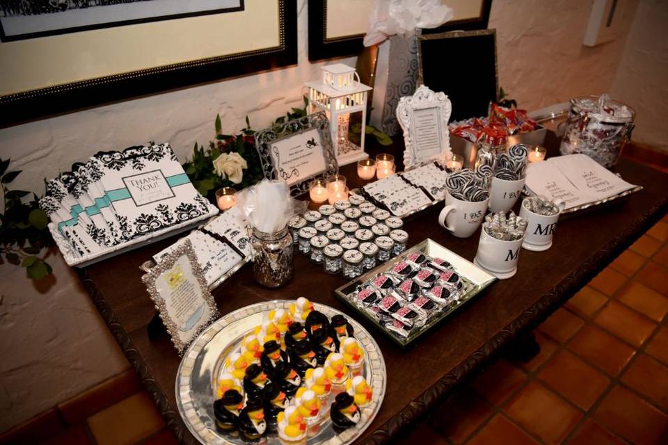 Boca By Design Placecard Table