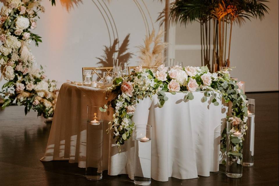 Sweetheart Table