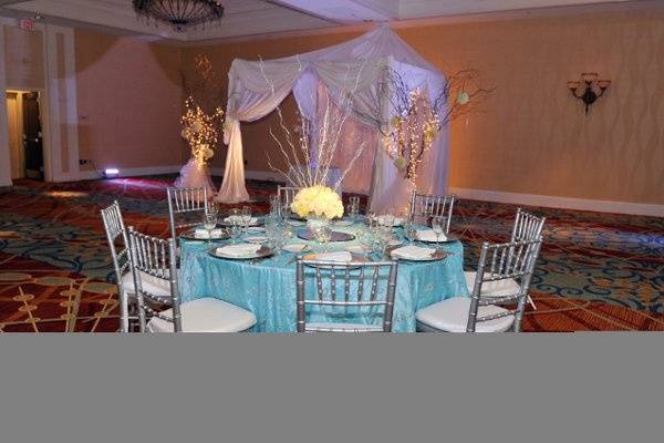 Mimi Decor and Wedding flowers