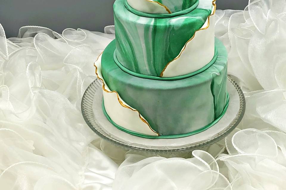Emerald elegance with gold