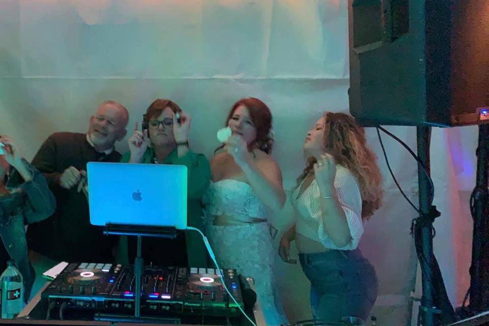 Brides can be DJ'S too
