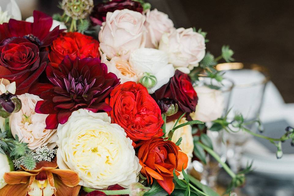 Boho floral arrangement