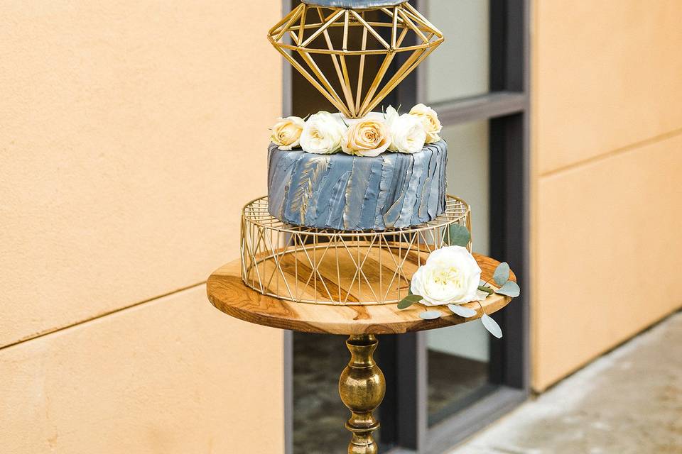 Blue wedding cake