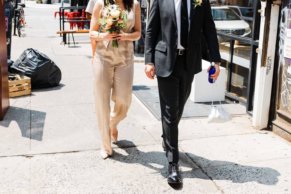 WALKING ALONG NYC