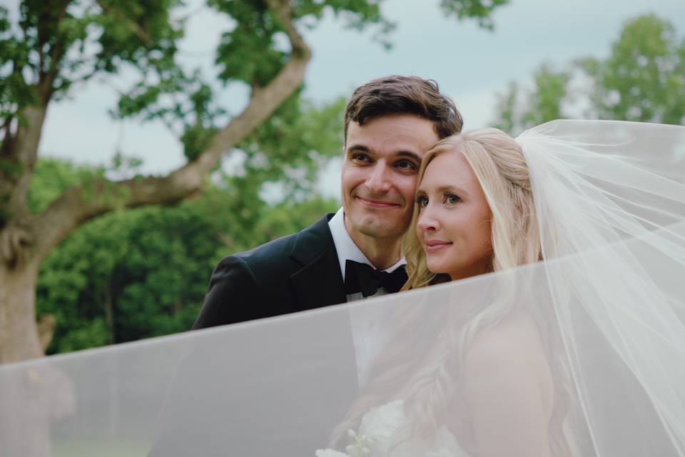 Stockmanweddingpose